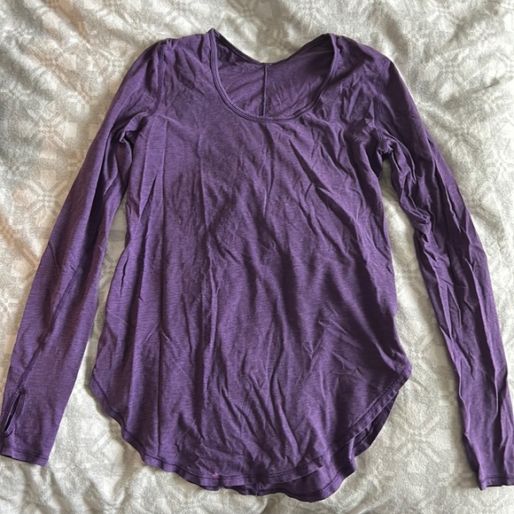 Lululemon long sleeve shirt - Picture 1 of 4